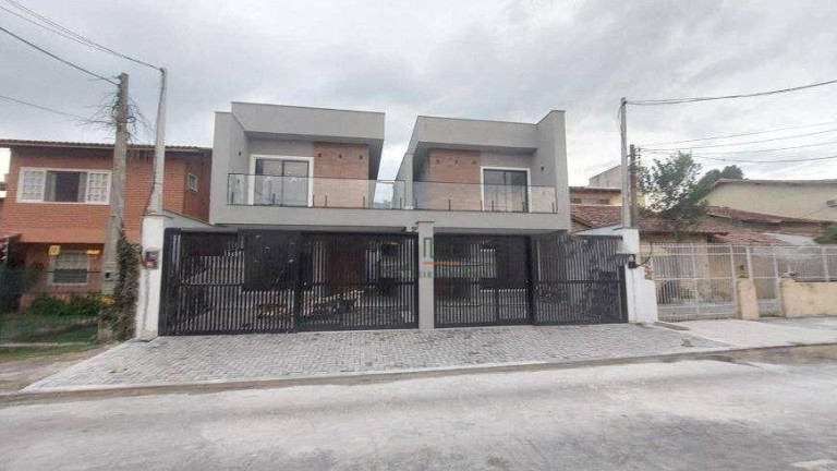 Imagem Casa com 4 Quartos à Venda, 220 m² em Piratininga - Niterói Imagem Casa com 4 Quartos à Venda, 220 m² em Piratininga - Niterói