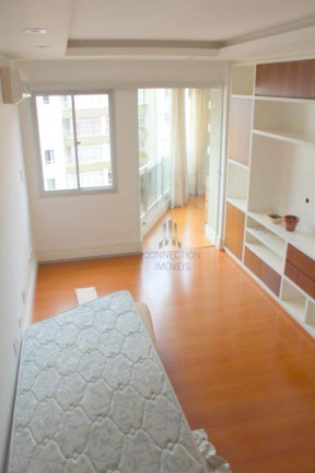 Imagem Apartamento com 4 Quartos para Alugar, 156 m² em Champagnat - Curitiba Imagem Apartamento com 4 Quartos para Alugar, 156 m² em Champagnat - Curitiba