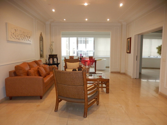 Apartamento com 3 Quartos à Venda,  em Copacabana - Rio De Janeiro