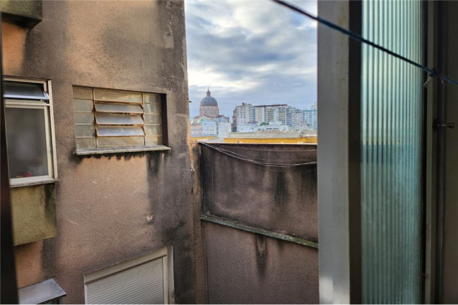 Imagem Imóvel com 2 Quartos à Venda, 76 m² em Centro Histórico - Porto Alegre Imagem Imóvel com 2 Quartos à Venda, 76 m² em Centro Histórico - Porto Alegre