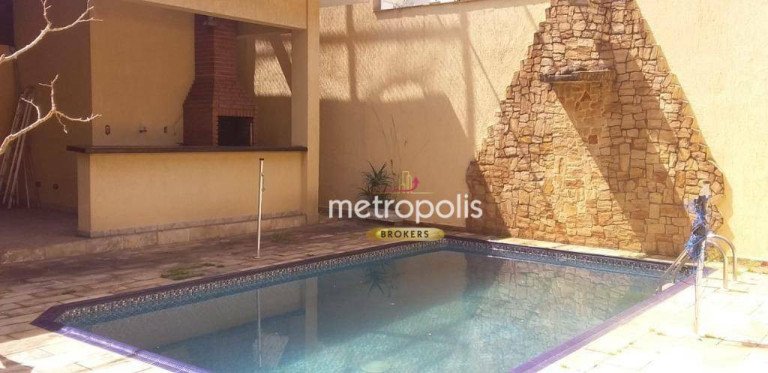Sobrado com 5 Quartos à Venda ou Locação, 483 m² em Campestre - Santo André