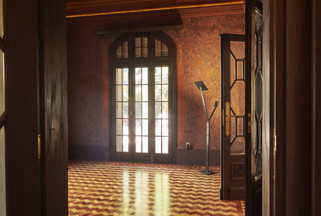Imagem Imóvel com 2 Quartos à Venda, 86 m² em Moinhos De Vento - Porto Alegre Imagem Imóvel com 2 Quartos à Venda, 86 m² em Moinhos De Vento - Porto Alegre