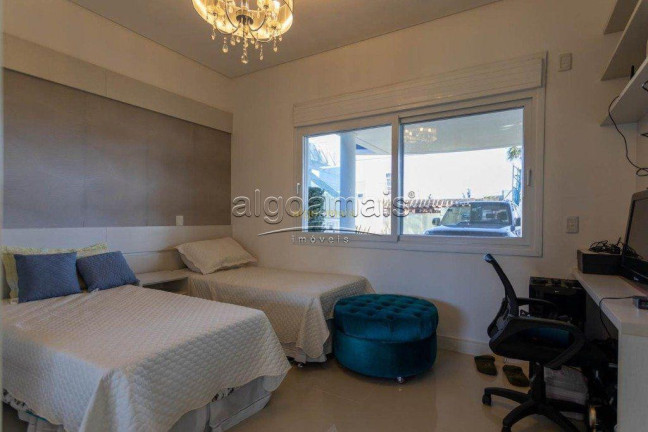 Imagem Casa com 5 Quartos à Venda, 559 m² em Condomínio Enseada Lagos Xangri-lá - Xangri-lá Imagem Casa com 5 Quartos à Venda, 559 m² em Condomínio Enseada Lagos Xangri-lá - Xangri-lá
