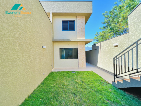 Imagem Casa com 3 Quartos à Venda, 140 m² em Jardim Do Lago - Atibaia Imagem Casa com 3 Quartos à Venda, 140 m² em Jardim Do Lago - Atibaia