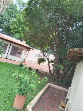 Imagem Casa com 4 Quartos à Venda, 1.806 m² em Mercês - Uberaba Imagem Casa com 4 Quartos à Venda, 1.806 m² em Mercês - Uberaba