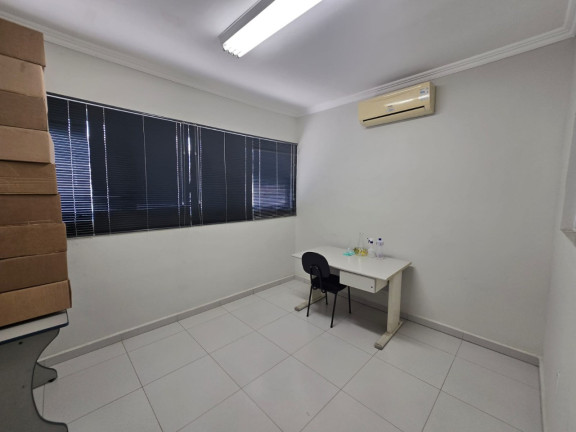 Imagem Imóvel à Venda, 1.500 m² em Iporanga - Sorocaba Imagem Imóvel à Venda, 1.500 m² em Iporanga - Sorocaba