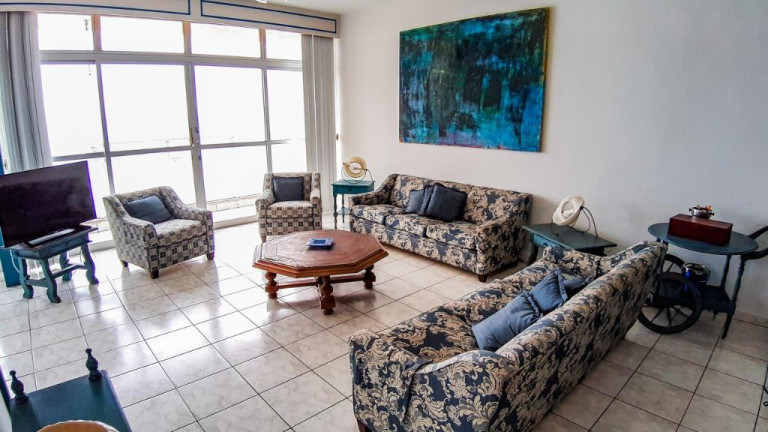 Imagem Apartamento com 3 Quartos à Venda, 200 m² em Pitangueiras - Guarujá