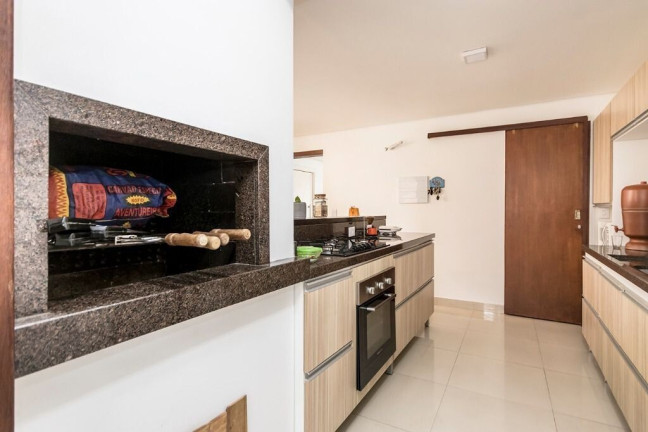 Imagem Casa de Condomínio com 3 Quartos à Venda, 180 m² em Mário Quintana - Porto Alegre Imagem Casa de Condomínio com 3 Quartos à Venda, 180 m² em Mário Quintana - Porto Alegre
