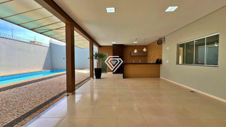 Imagem Casa à Venda, 240 m² em Plano Diretor Sul - Palmas Imagem Casa à Venda, 240 m² em Plano Diretor Sul - Palmas