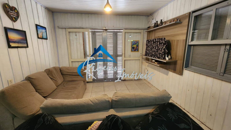 Imagem Casa com 2 Quartos à Venda, 100 m² em Santa Teresinha - Imbé Imagem Casa com 2 Quartos à Venda, 100 m² em Santa Teresinha - Imbé