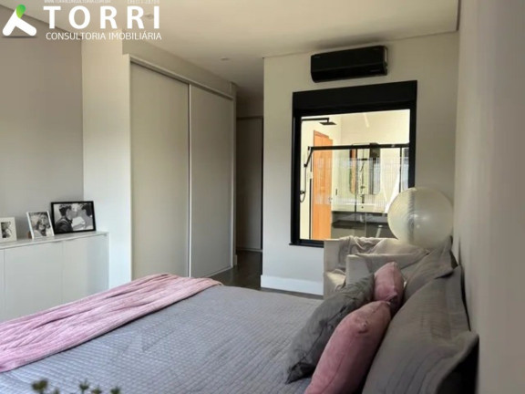 Imagem Imóvel com 3 Quartos à Venda, 395 m² em Jardim Guadalajara - Sorocaba Imagem Imóvel com 3 Quartos à Venda, 395 m² em Jardim Guadalajara - Sorocaba
