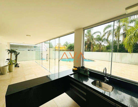 Imagem Casa com 3 Quartos à Venda, 413 m² em Jurerê Internacional - Florianópolis Imagem Casa com 3 Quartos à Venda, 413 m² em Jurerê Internacional - Florianópolis