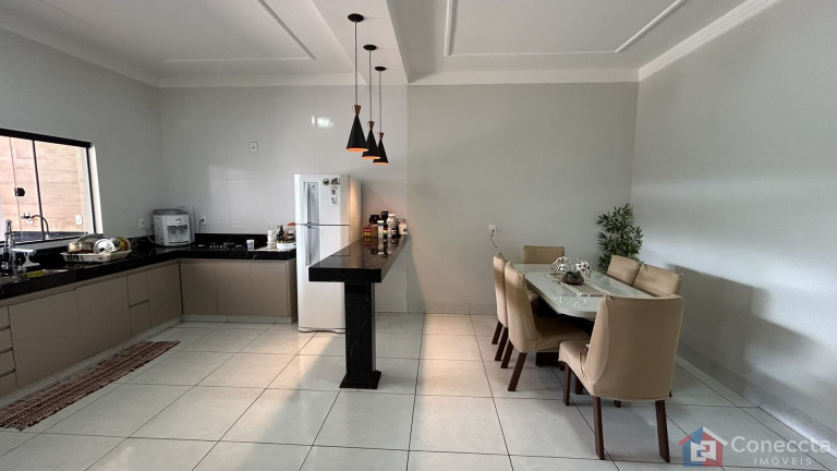 Imagem Casa com 3 Quartos à Venda, 202 m² em Residencial Barreiro - Patos De Minas