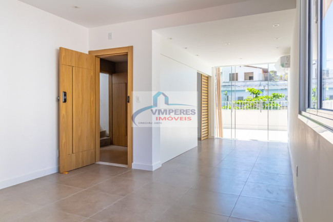Imagem Cobertura com 3 Quartos à Venda, 237 m² em Copacabana - Rio De Janeiro