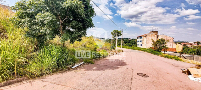 Imagem Terreno à Venda, 360 m² em Portal Giardino - Itatiba Imagem Terreno à Venda, 360 m² em Portal Giardino - Itatiba