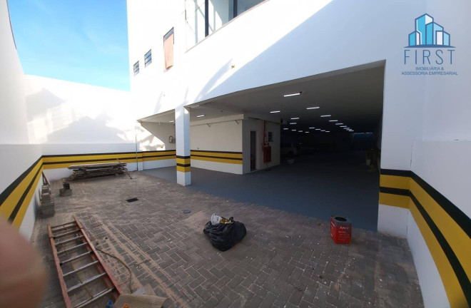 Imagem Edifício Residencial à Venda ou Locação, 1.095 m² em Centro - Vinhedo