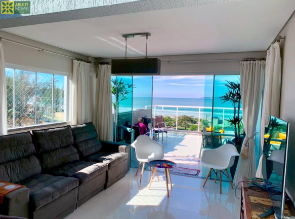 Imagem Cobertura com 2 Quartos para Alugar ou Temporada, 56 m² em Mariscal - Bombinhas Imagem Cobertura com 2 Quartos para Alugar ou Temporada, 56 m² em Mariscal - Bombinhas