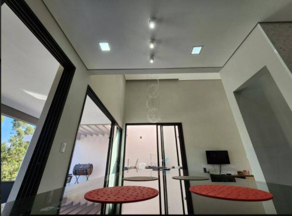Imagem Casa de Condomínio com 3 Quartos à Venda, 187 m² em Medeiros - Jundiaí