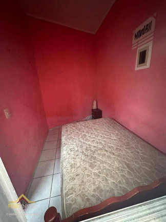 Imagem Imóvel com 3 Quartos à Venda, 234 m² em Solemar - Praia Grande Imagem Imóvel com 3 Quartos à Venda, 234 m² em Solemar - Praia Grande