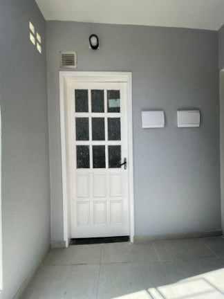 Imagem Kitnet com 1 Quarto para Alugar, 23 m² em Centro - Guarapari Imagem Kitnet com 1 Quarto para Alugar, 23 m² em Centro - Guarapari