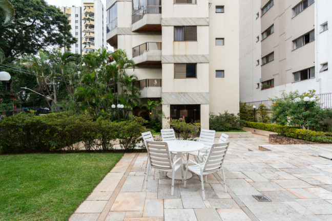 Imagem Imóvel com 3 Quartos à Venda, 195 m² em Moema - São Paulo Imagem Imóvel com 3 Quartos à Venda, 195 m² em Moema - São Paulo