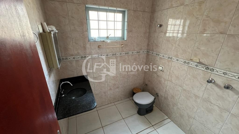 Imagem Casa com 3 Quartos à Venda, 190 m² em Vila Taquarussu - Campo Grande Imagem Casa com 3 Quartos à Venda, 190 m² em Vila Taquarussu - Campo Grande