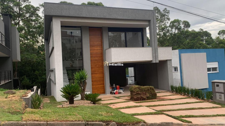 Casa com 3 Quartos à Venda, 300 m² em Querência - Viamão