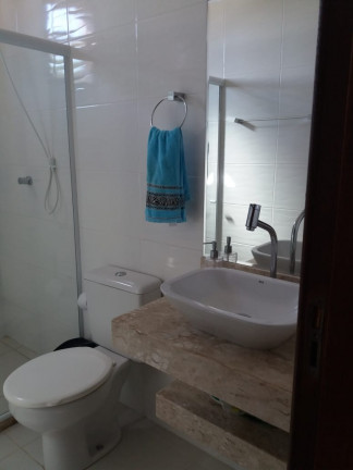 Imagem Casa com 4 Quartos à Venda, 210 m² em Barra Do Jacuípe - Camaçari Imagem Casa com 4 Quartos à Venda, 210 m² em Barra Do Jacuípe - Camaçari