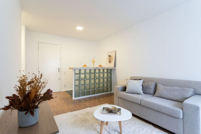 Imagem Imóvel com 1 Quarto à Venda, 46 m² em Vila Nova Conceição - São Paulo Imagem Imóvel com 1 Quarto à Venda, 46 m² em Vila Nova Conceição - São Paulo
