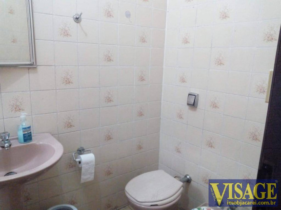 Imagem Sobrado com 4 Quartos à Venda, em Centro - Jacareí Imagem Sobrado com 4 Quartos à Venda, em Centro - Jacareí