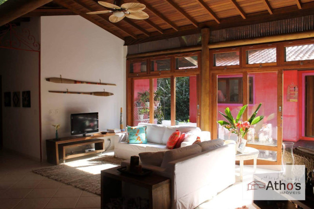 Imagem Casa com 4 Quartos à Venda, 350 m² em Praia Do Una - São Sebastião Imagem Casa com 4 Quartos à Venda, 350 m² em Praia Do Una - São Sebastião