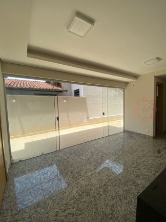 Imagem Apartamento com 2 Quartos à Venda, 73 m² em Cruzeiro - Belo Horizonte
