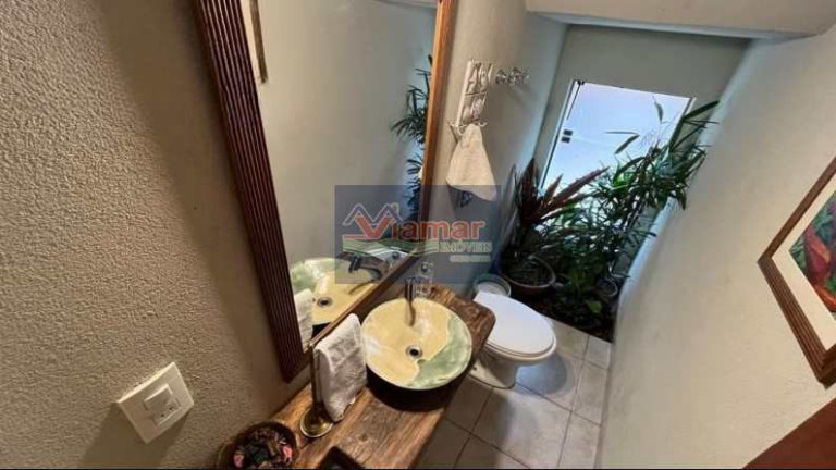 Imagem Casa com 4 Quartos à Venda ou Locação, 284 m² em Acapulco - Guarujá Imagem Casa com 4 Quartos à Venda ou Locação, 284 m² em Acapulco - Guarujá