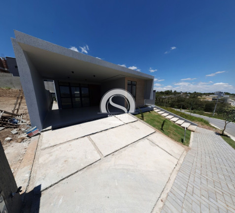 Imagem Casa com 2 Quartos à Venda, 150 m² Imagem Casa com 2 Quartos à Venda, 150 m²