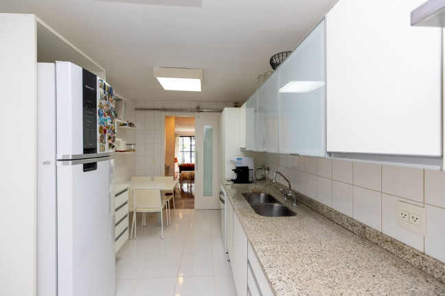 Imagem Apartamento com 3 Quartos à Venda, 161 m² em Vila Nova Conceição - São Paulo Imagem Apartamento com 3 Quartos à Venda, 161 m² em Vila Nova Conceição - São Paulo