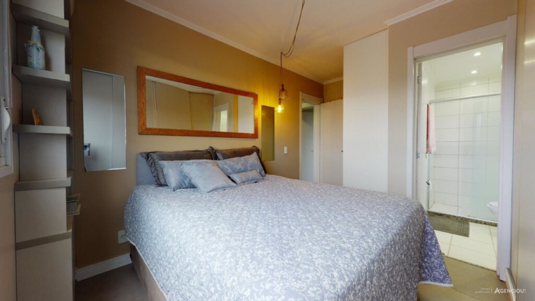 Imagem Imóvel com 3 Quartos à Venda, 71 m² em Cavalhada - Porto Alegre Imagem Imóvel com 3 Quartos à Venda, 71 m² em Cavalhada - Porto Alegre