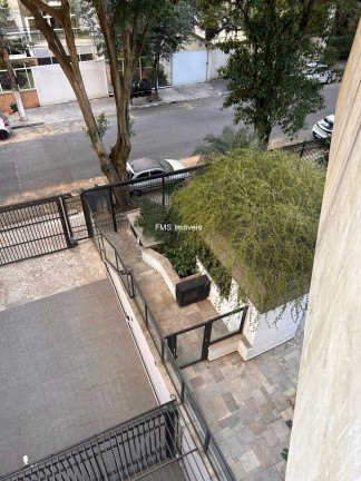 Imagem Imóvel com 4 Quartos à Venda, 220 m² em Campo Belo - São Paulo