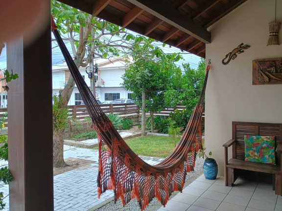 Imagem Casa com 3 Quartos à Venda, 120 m² em Pinguirito - Garopaba