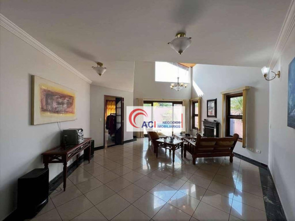 Imagem Casa com 3 Quartos à Venda, 360 m² em Granja Viana - Cotia Imagem Casa com 3 Quartos à Venda, 360 m² em Granja Viana - Cotia