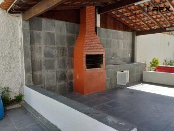 Apartamento com 2 Quartos à Venda, 70 m² em Santa Rosa - Niterói