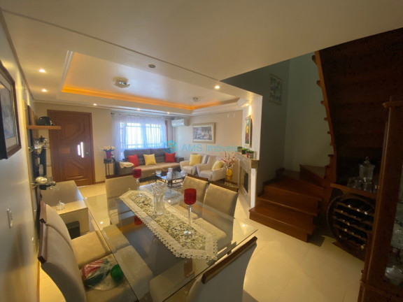 Imagem Sobrado com 3 Quartos à Venda, 185 m² em Moinhos De Vento - Canoas Imagem Sobrado com 3 Quartos à Venda, 185 m² em Moinhos De Vento - Canoas