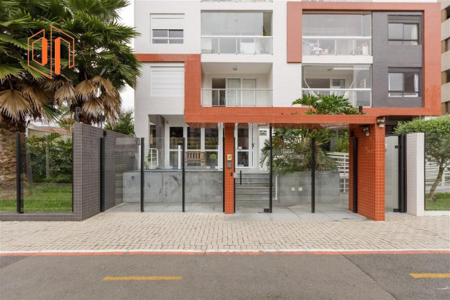 Imagem Apartamento com 3 Quartos à Venda, 141 m² em água Verde - Curitiba Imagem Apartamento com 3 Quartos à Venda, 141 m² em água Verde - Curitiba