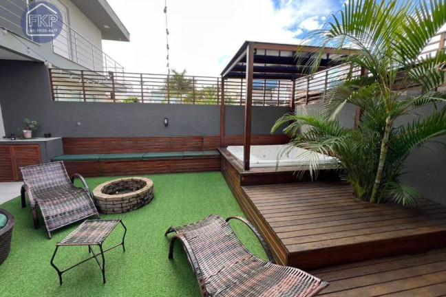 Imagem Casa com 3 Quartos à Venda, 224 m² em Ingleses Norte - Florianópolis