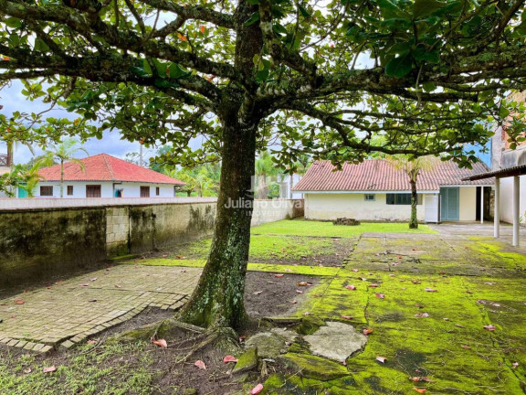 Imagem Terreno à Venda,  em Barra Do Sai - Itapoá