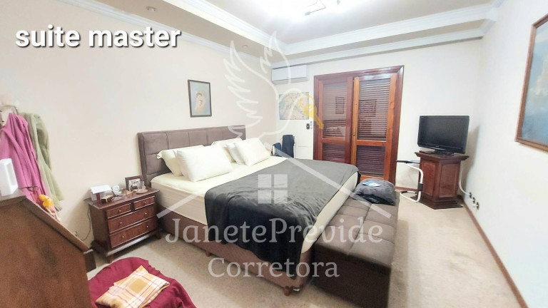 Casa de Condomínio com 5 Quartos à Venda, 490 m² em Alphaville - Santana De Parnaíba