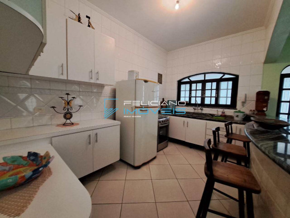 Imagem Casa com 3 Quartos à Venda, 200 m² em Canto Do Forte - Praia Grande Imagem Casa com 3 Quartos à Venda, 200 m² em Canto Do Forte - Praia Grande