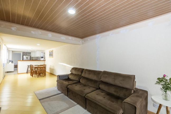Imagem Casa com 3 Quartos à Venda, 118 m² em São Braz - Curitiba Imagem Casa com 3 Quartos à Venda, 118 m² em São Braz - Curitiba