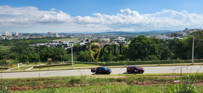 Terreno à Venda, 330 m² em Urbanova - São José Dos Campos
