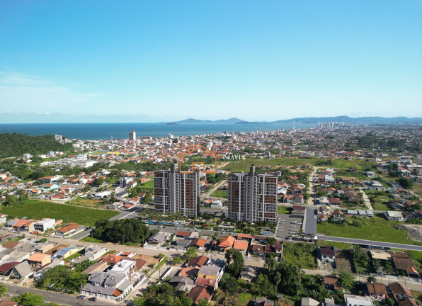 Imagem Imóvel com 3 Quartos à Venda, 70 m² em Itajuba - Barra Velha Imagem Imóvel com 3 Quartos à Venda, 70 m² em Itajuba - Barra Velha