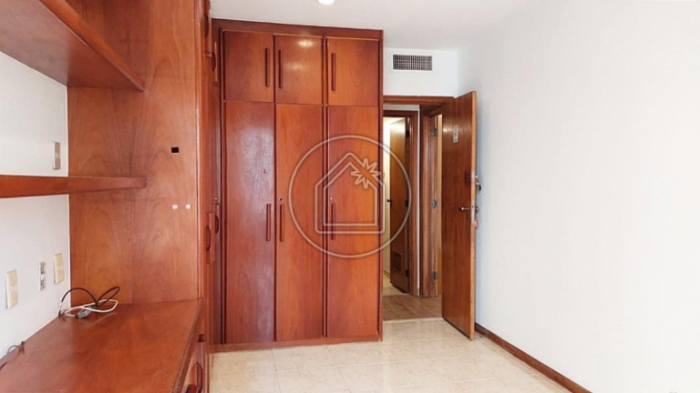 Imagem Apartamento com 2 Quartos à Venda, 100 m² em Ipanema - Rio De Janeiro Imagem Apartamento com 2 Quartos à Venda, 100 m² em Ipanema - Rio De Janeiro
